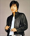 クォン・サンウ.jpg
